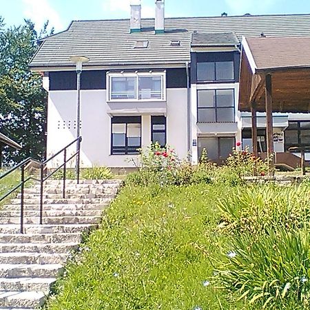 Art Apartman Plitvicka Jezera Exterior foto